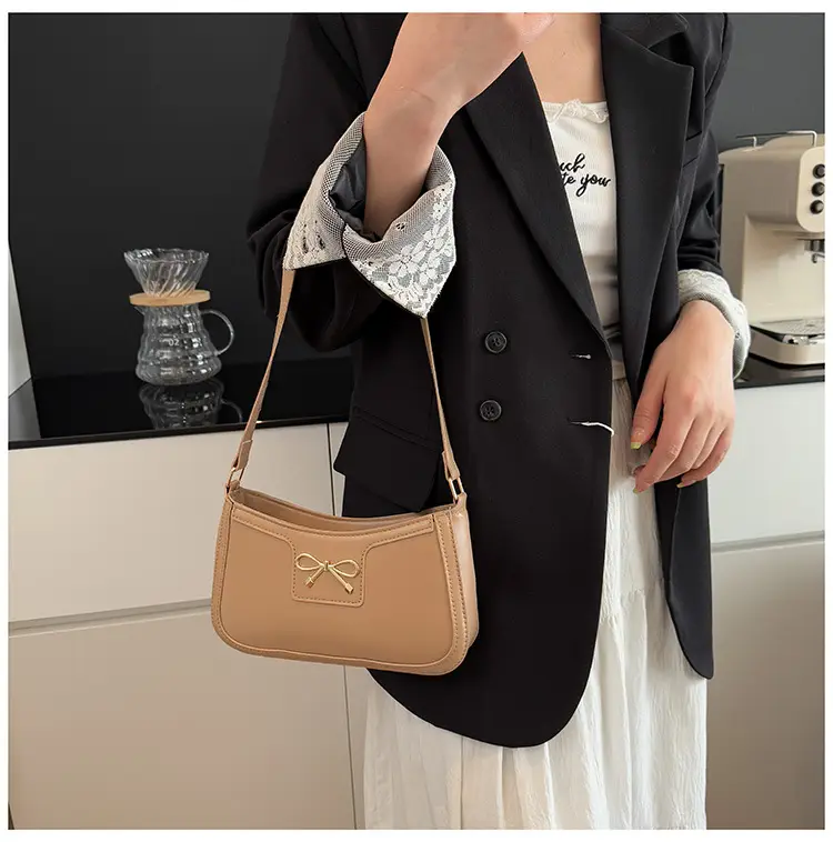 White Bow Shoulder Bag for Women Luxury Leather Commuter — feature 18