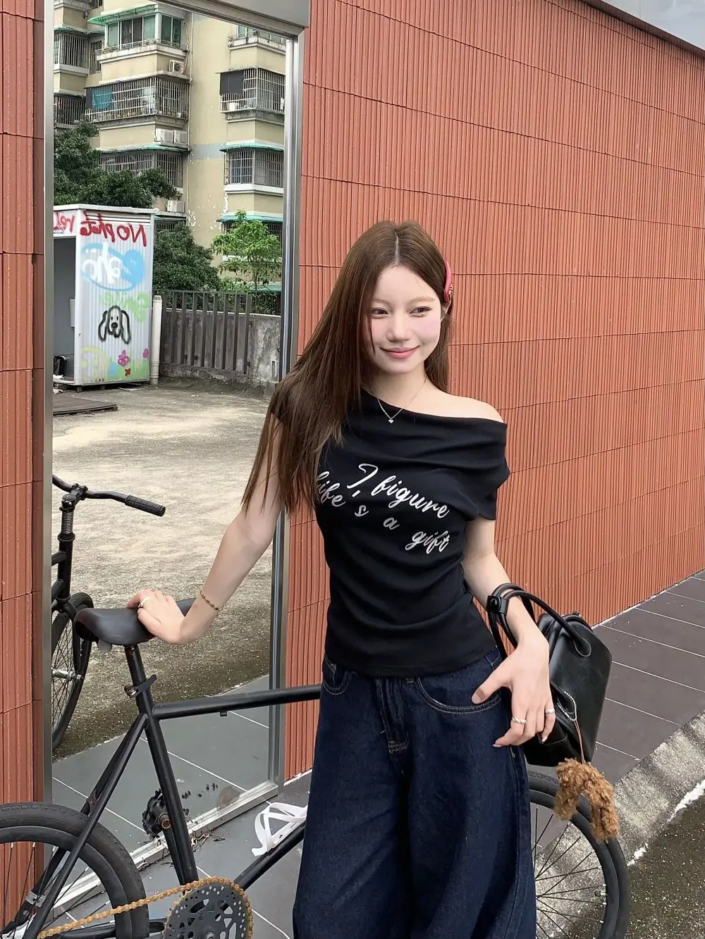 复制_kumikumi甜辣妹字母印花短袖T恤女.jpg