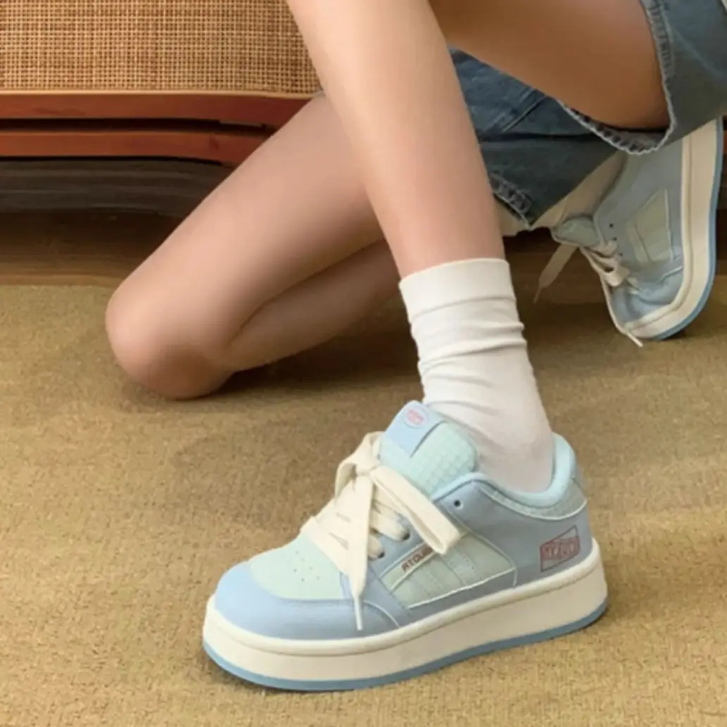 Factory Outlet Board Shoes Women's Breathable Spring and Summer New Chic Campus Lightweight Explosions Casual All-match Thick Sole White Shoes - Image 2