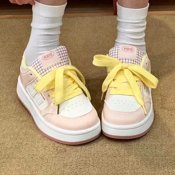 Factory Outlet Board Shoes Women's Breathable Spring and Summer New Chic Campus Lightweight Explosions Casual All-match Thick Sole White Shoes - Image 4
