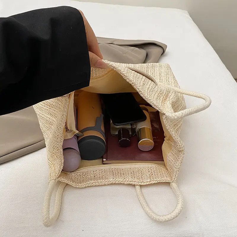 2026 Retro Beige Canvas Shoulder Bag Large Capacity - Image 6