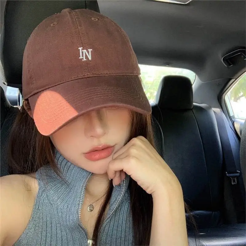 Gray Knitted Baseball Cap for Women Men Summer Travel Sports — feature 15
