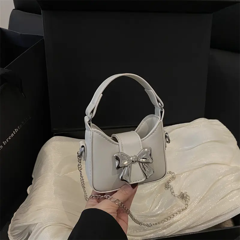 Silver Bowknot Chain Shoulder Crossbody Bag for Girls — feature 12