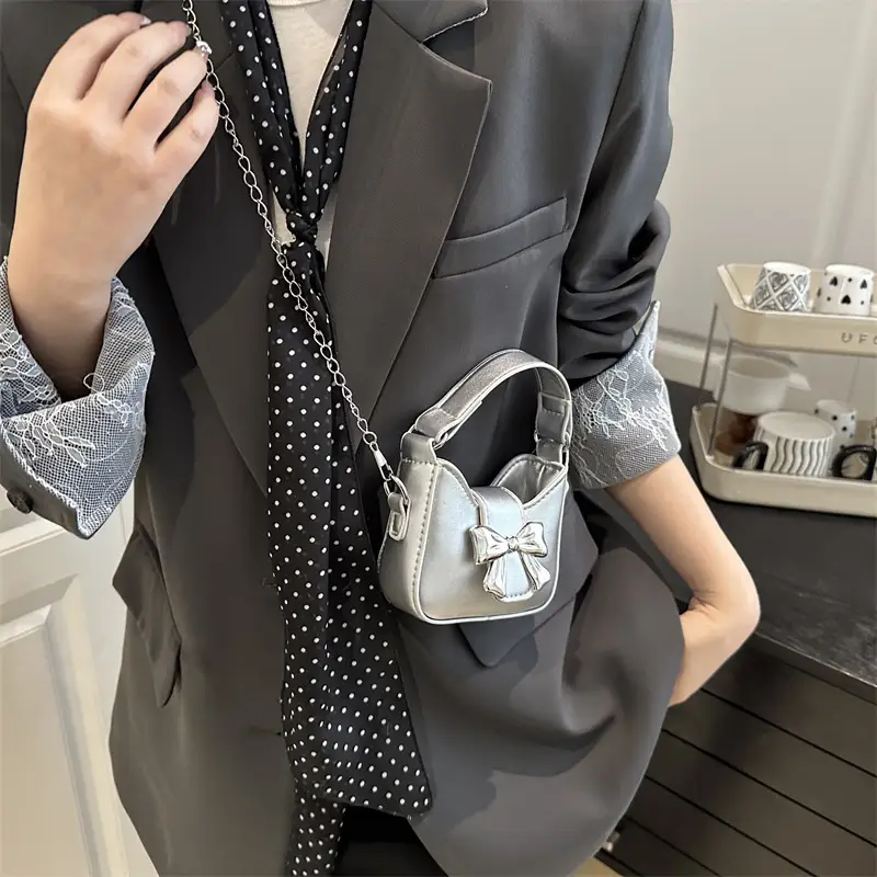 Silver Bowknot Chain Shoulder Crossbody Bag for Girls — feature 17