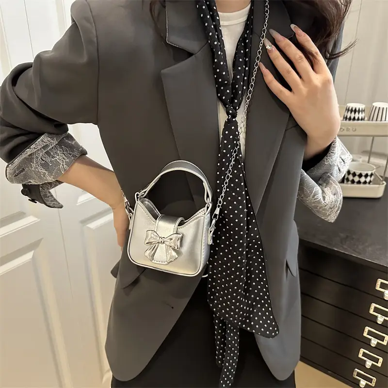 Silver Bowknot Chain Shoulder Crossbody Bag for Girls — feature 18