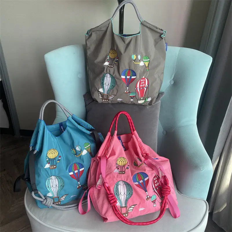 2025 Embroidered Duck Crossbody Bag Black White — feature 12