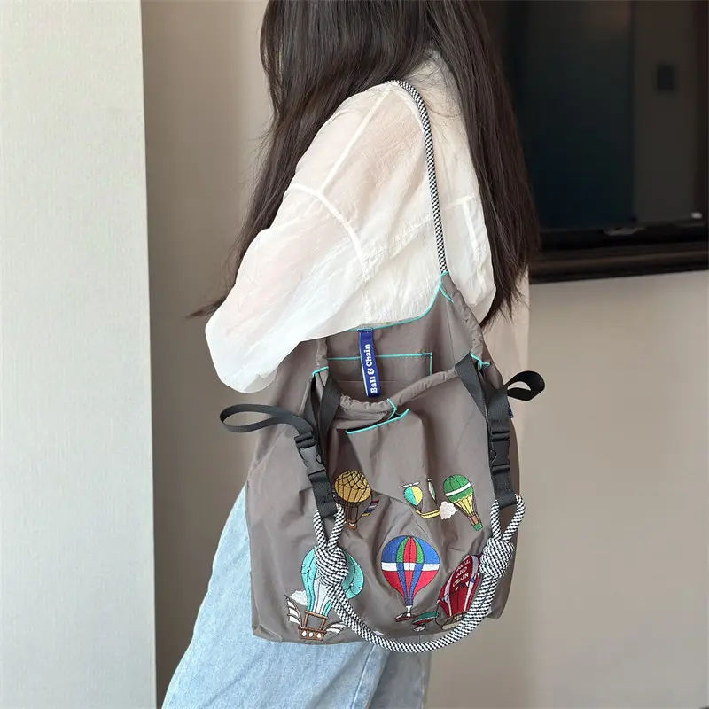 2025 Embroidered Duck Crossbody Bag Black White — feature 14