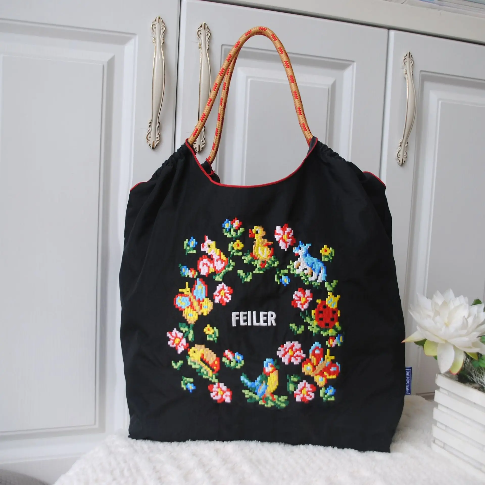 2025 Embroidered Duck Crossbody Bag Black White - Image 8