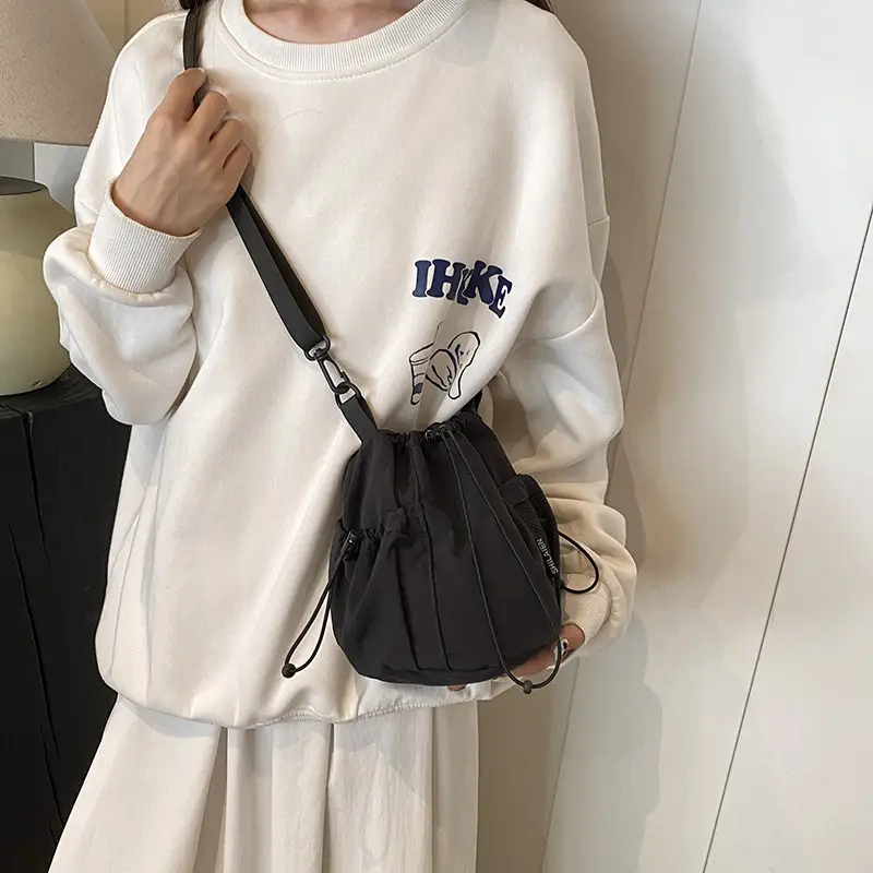 Lightweight Gray Crossbody Bag for Women - Image 7