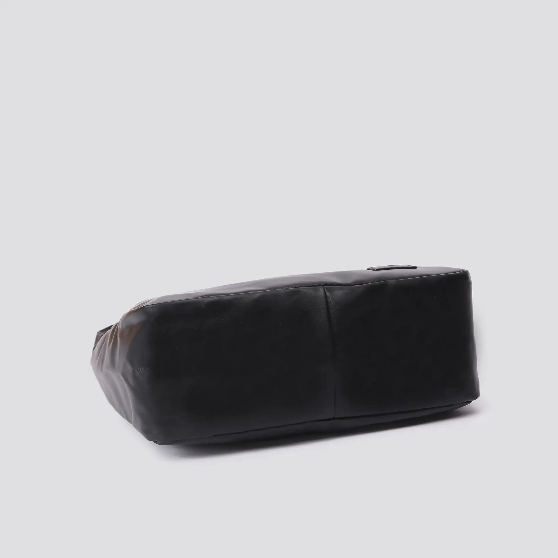 Brown Vintage Large Capacity Shoulder Bag for Women — feature 15