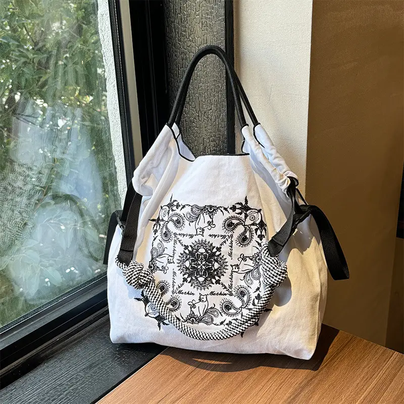 Japanese Embroidered Eco-Friendly Women's Crossbody Bag — feature 9