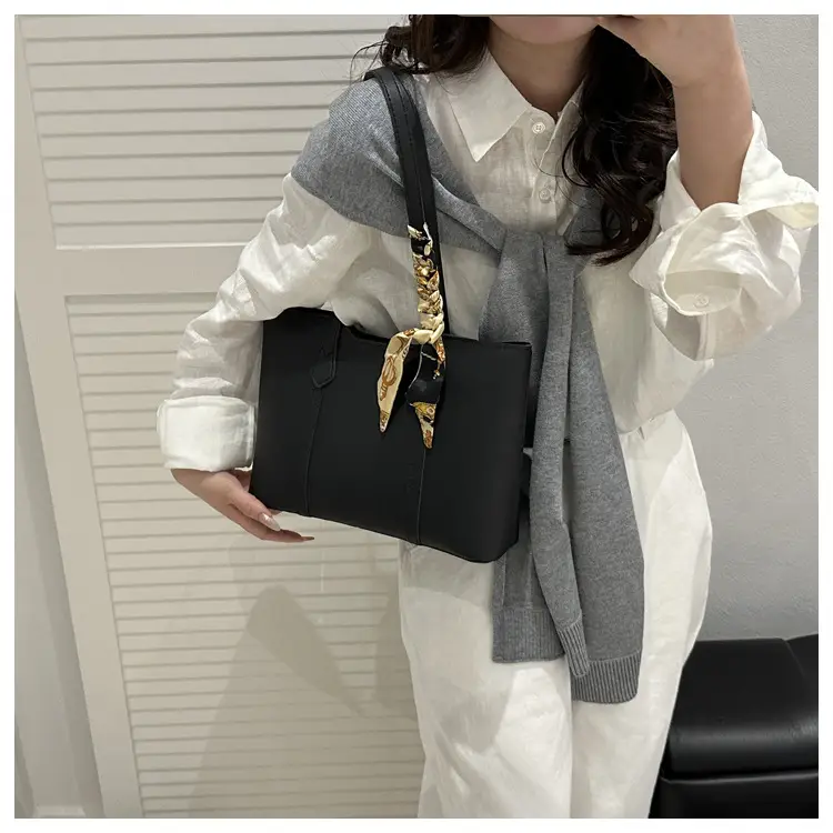 Women Shoulder Bags 2025 Spring New Fashion Large Capacity — feature 14