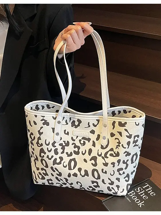 Women Leopard Print Canvas Shoulder Bag 2025 - Image 4