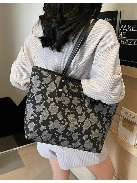 Women Leopard Print Canvas Shoulder Bag 2025 - Image 6