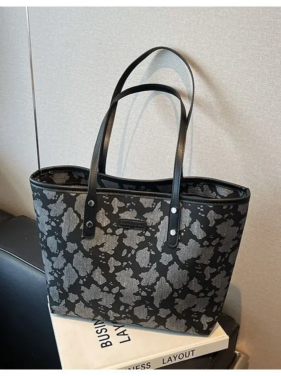 Women Leopard Print Canvas Shoulder Bag 2025 - Image 7