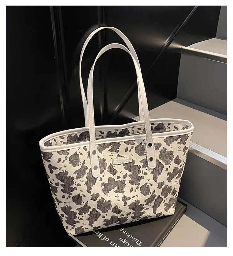 Women Leopard Print Canvas Shoulder Bag 2025 — feature 1