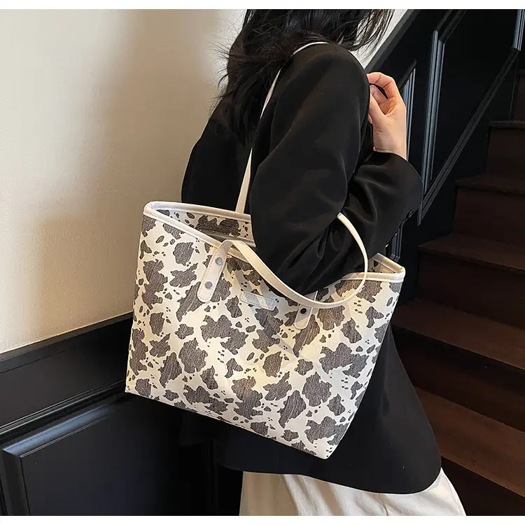 Women Leopard Print Canvas Shoulder Bag 2025 — feature 22