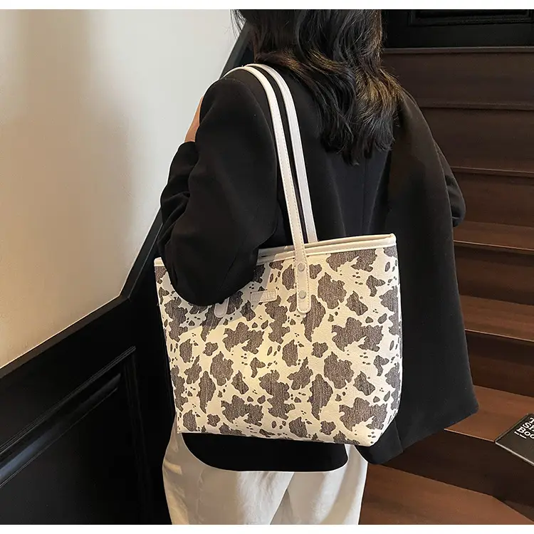 Women Leopard Print Canvas Shoulder Bag 2025 — feature 24