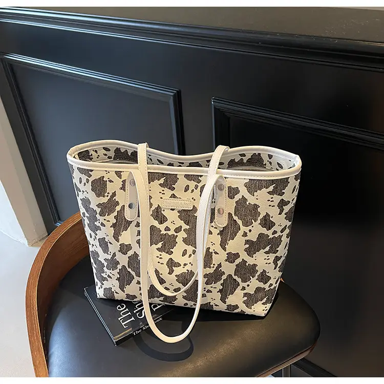 Women Leopard Print Canvas Shoulder Bag 2025 — feature 45