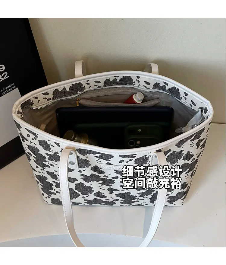 Women Leopard Print Canvas Shoulder Bag 2025 — feature 7
