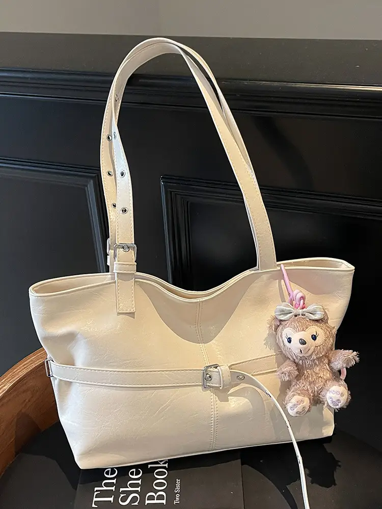 Women's Yellow Leather Shoulder Bag with Teddy Bear - Image 8