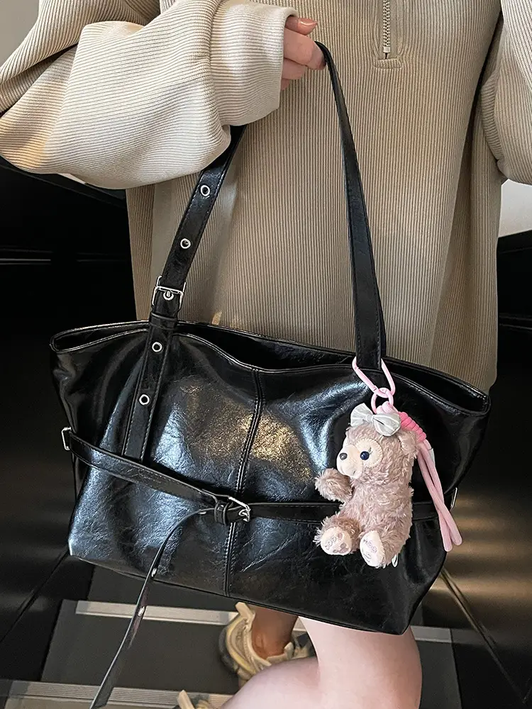 Women's Yellow Leather Shoulder Bag with Teddy Bear - Image 10