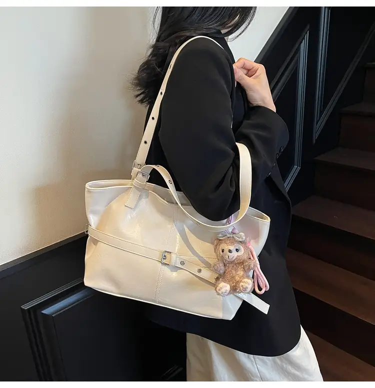 Women's Yellow Leather Shoulder Bag with Teddy Bear — feature 23