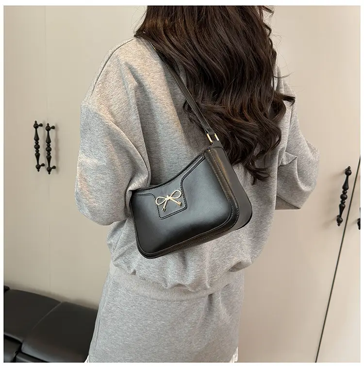 Korean Style Bow Armpit Bag Beige 2025 — feature 15