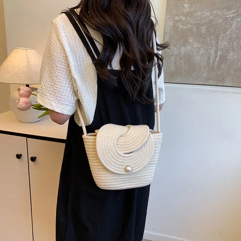 Green Woven Crossbody Bag for Women 2025 - Image 5