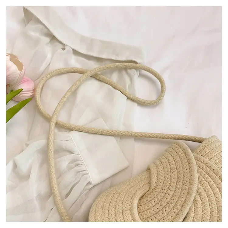 Green Woven Crossbody Bag for Women 2025 — feature 6