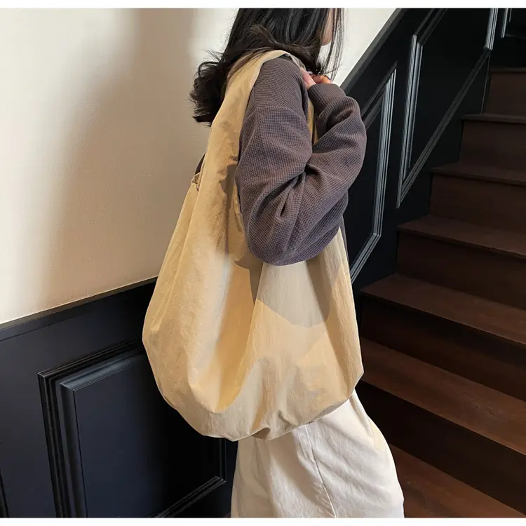 Women's Large Capacity Canvas Tote Bag 2025 — feature 18