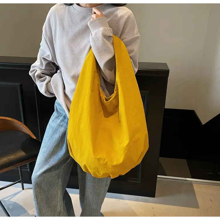 Women's Large Capacity Canvas Tote Bag 2025 — feature 26