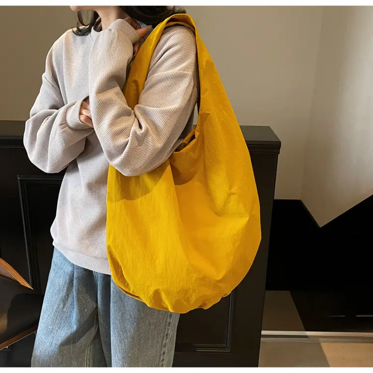 Women's Large Capacity Canvas Tote Bag 2025 — feature 27