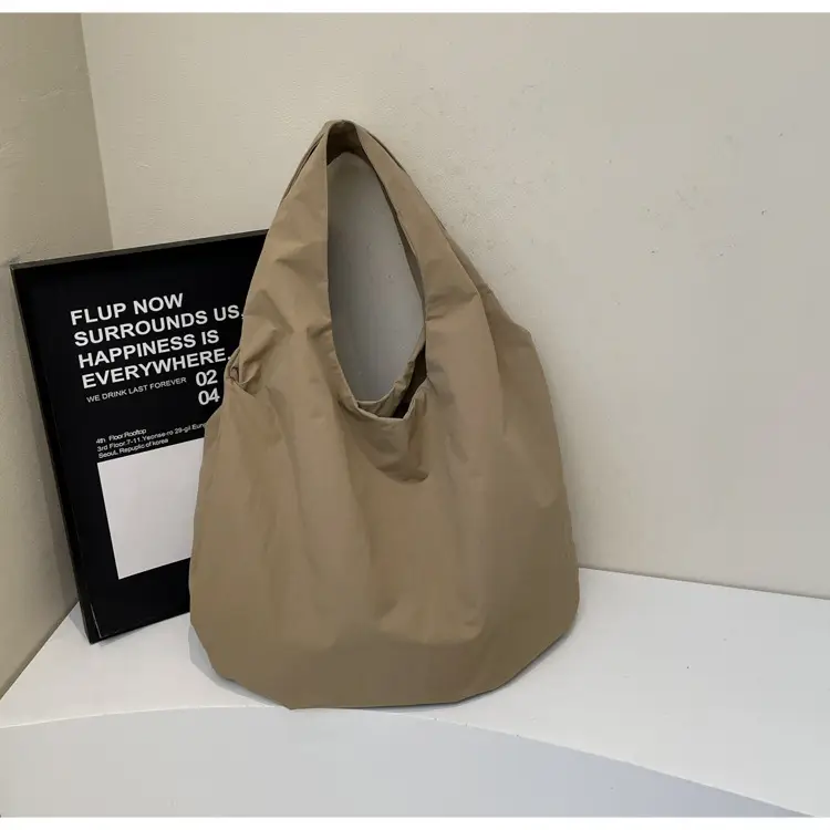 Women's Large Capacity Canvas Tote Bag 2025 — feature 34