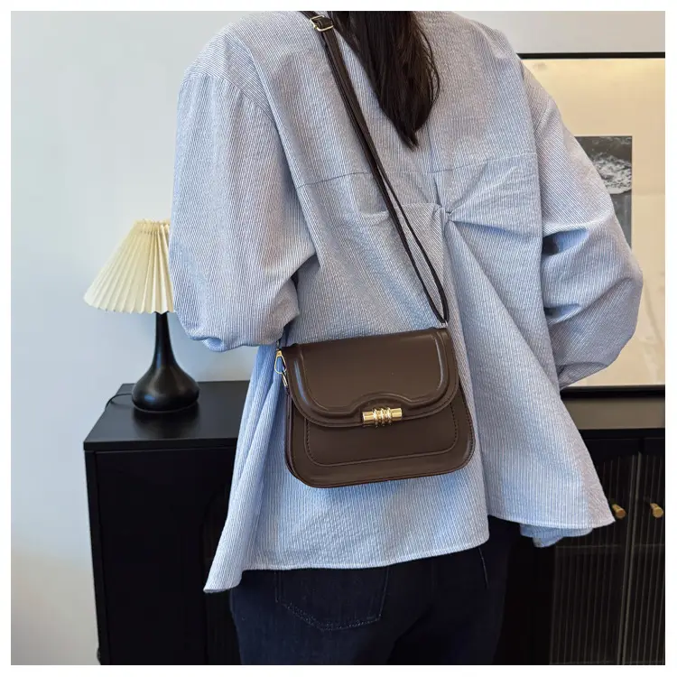 Brown Leather Crossbody Bag for Women 2025 — feature 14
