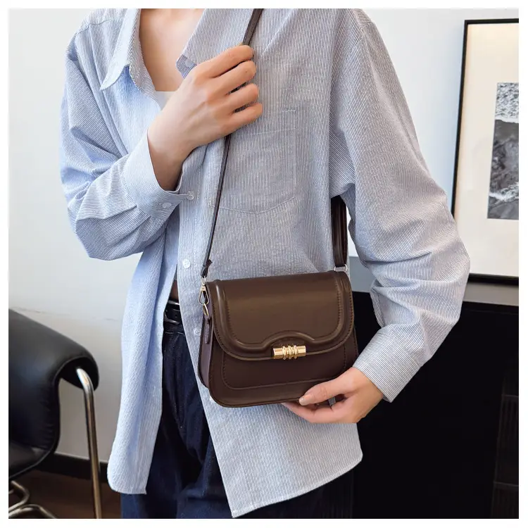 Brown Leather Crossbody Bag for Women 2025 — feature 15