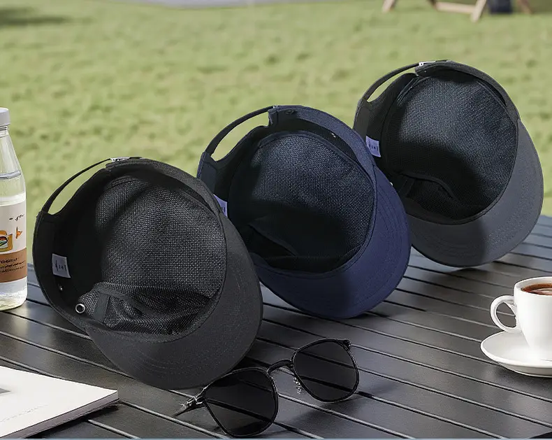 Men White Flat Cap Outdoor Wear — feature 27