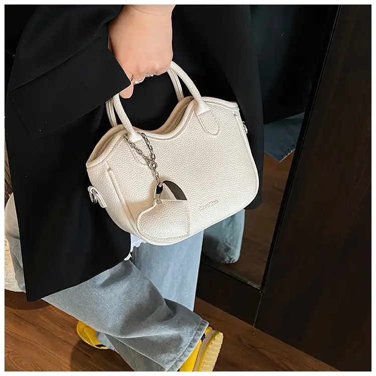 Women's White Leather Bucket Bag 2025 Summer Fashion — feature 31