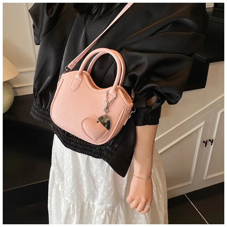 Women's White Leather Bucket Bag 2025 Summer Fashion — feature 34