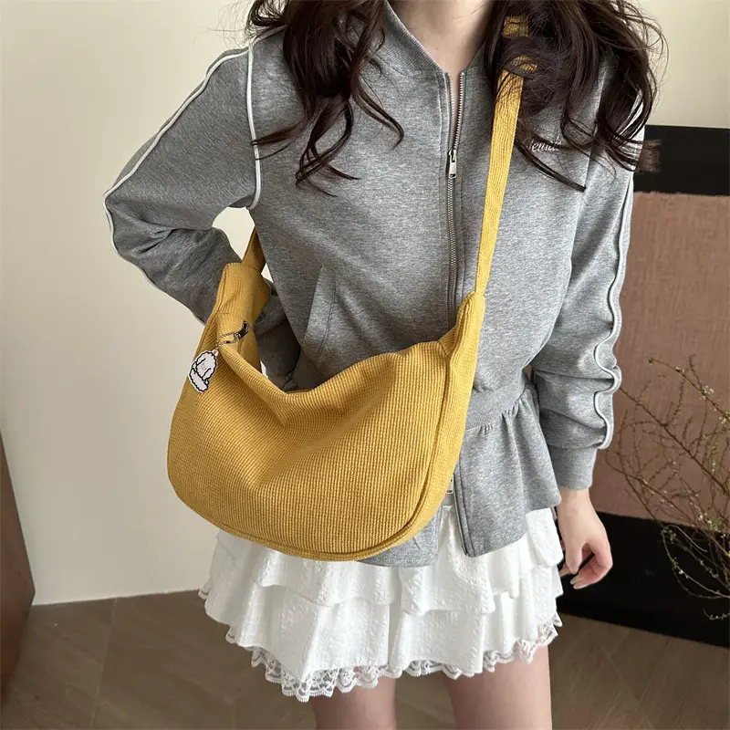 Green Japanese Literary Large-Capacity Crossbody Bag for Women - Image 11