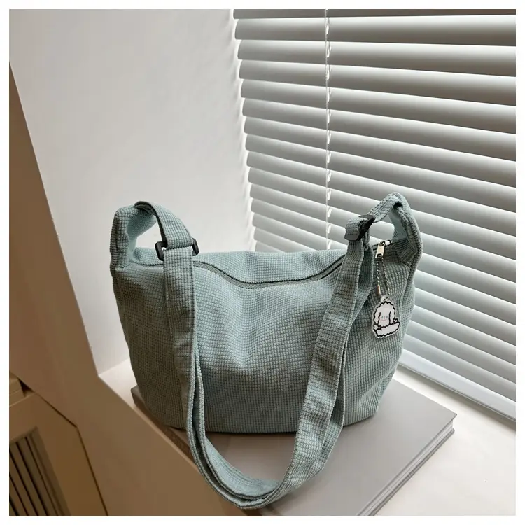 Green Japanese Literary Large-Capacity Crossbody Bag for Women - Image 6