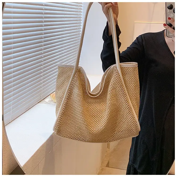 Women Woven Straw Shoulder Bag Large Capacity 2025 — feature 1