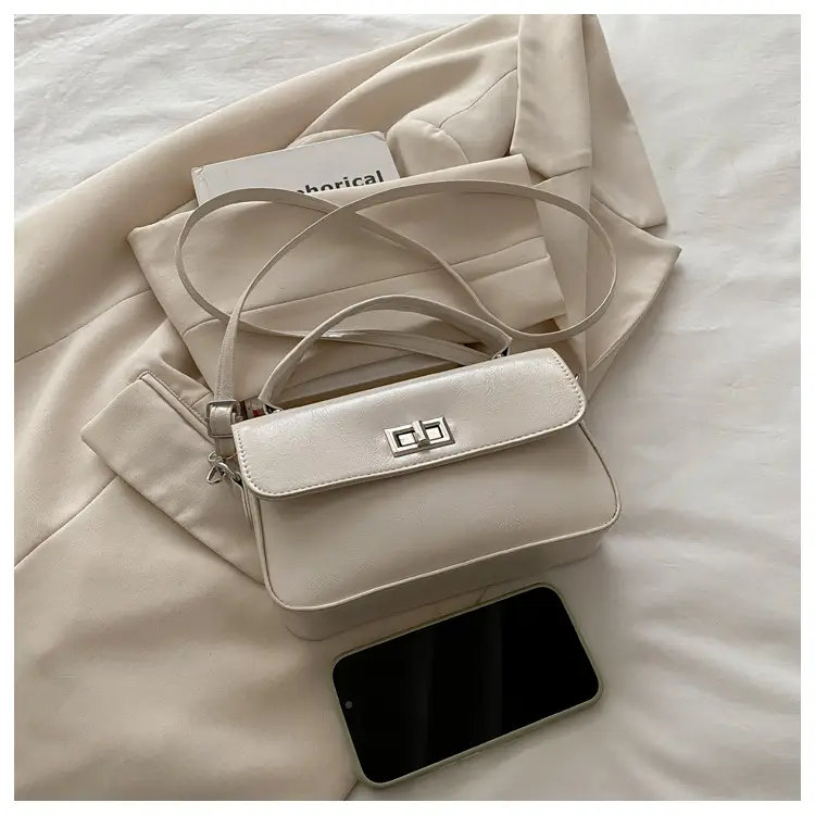 Red Square Crossbody Bag for Women 2026 — feature 13