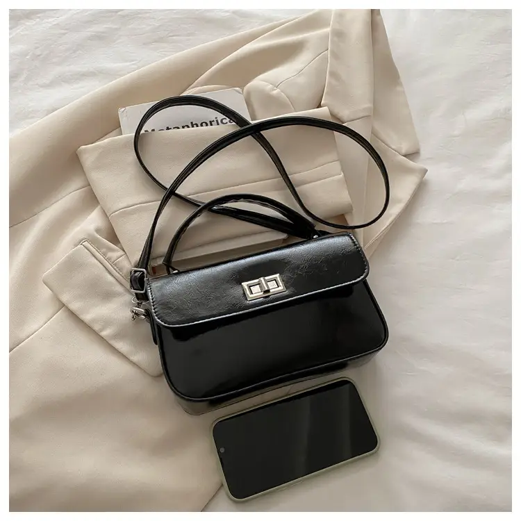 Red Square Crossbody Bag for Women 2026 — feature 16