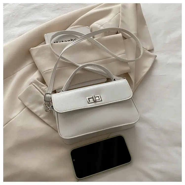 Red Square Crossbody Bag for Women 2026 — feature 19