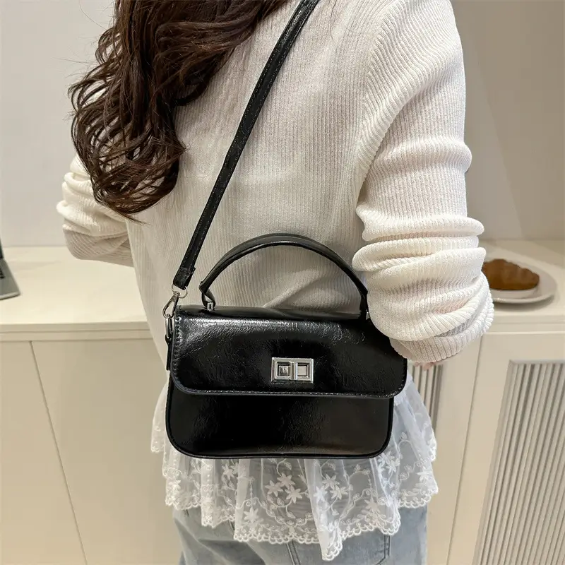 Red Square Crossbody Bag for Women 2026 - Image 2
