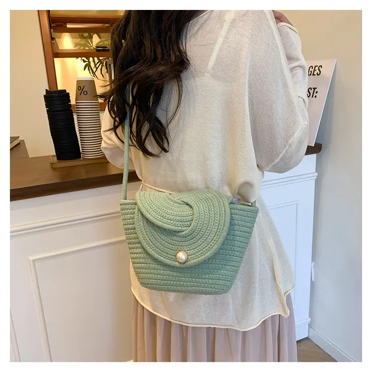 Women's Pearl Pearl Flip Bucket Bag 2025 — feature 14