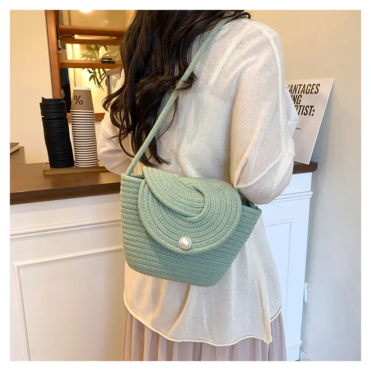 Women's Pearl Pearl Flip Bucket Bag 2025 — feature 15
