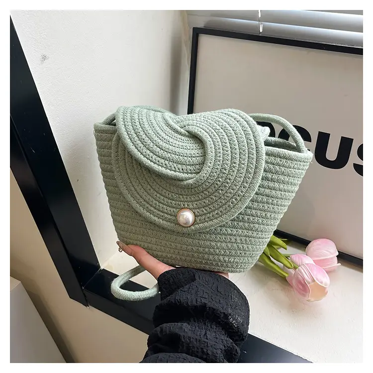 Women's Pearl Pearl Flip Bucket Bag 2025 — feature 39