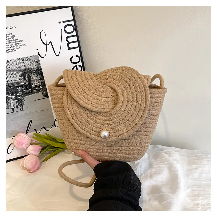 Women's Pearl Pearl Flip Bucket Bag 2025 — feature 40